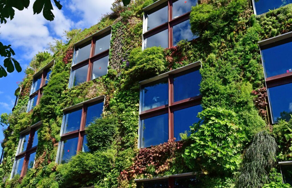 La façade du musée du Quai Branly