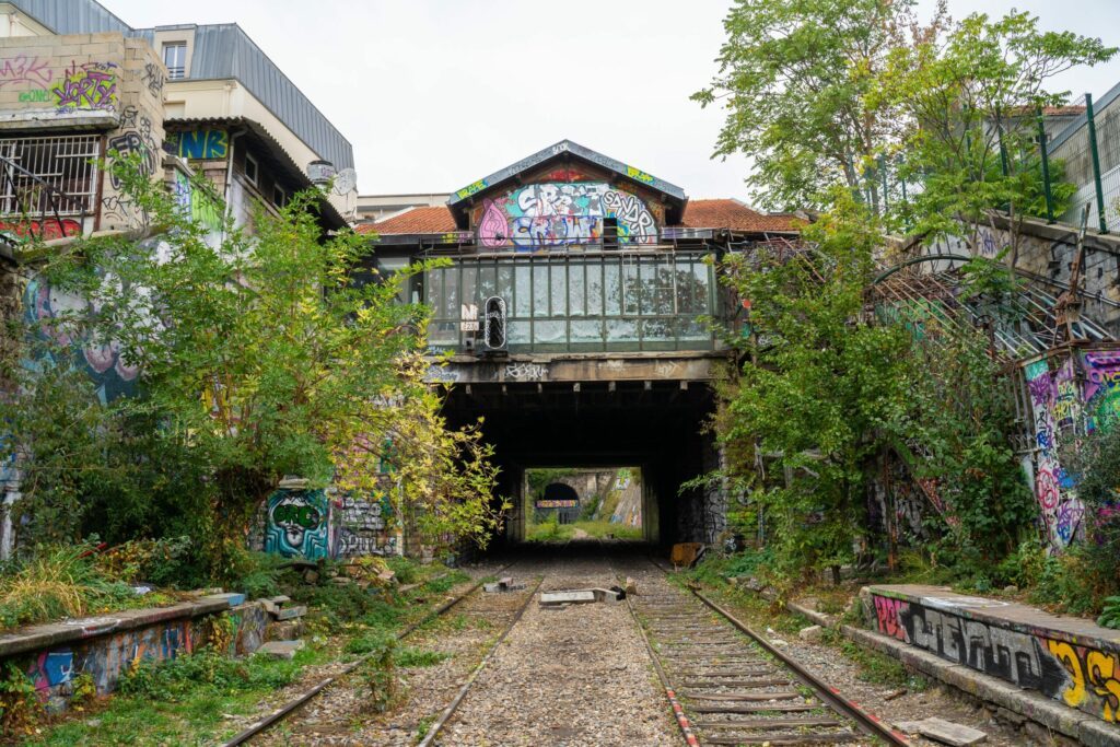 La gare désaffectée de Charonne, devenue la Flèche d'Or, une salle de concert