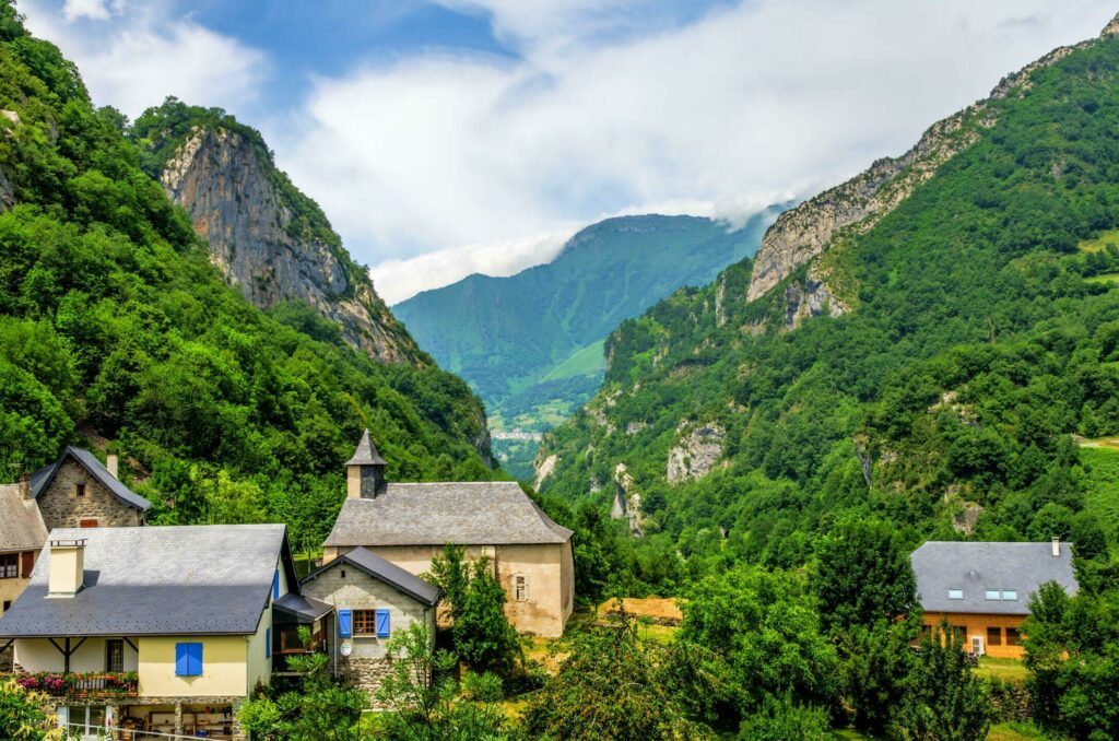 Le joli village de Borce