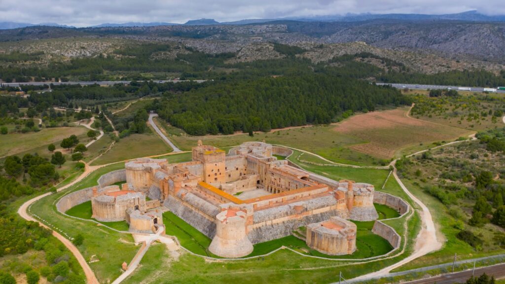 Salses-le-Château autour de Perpignan