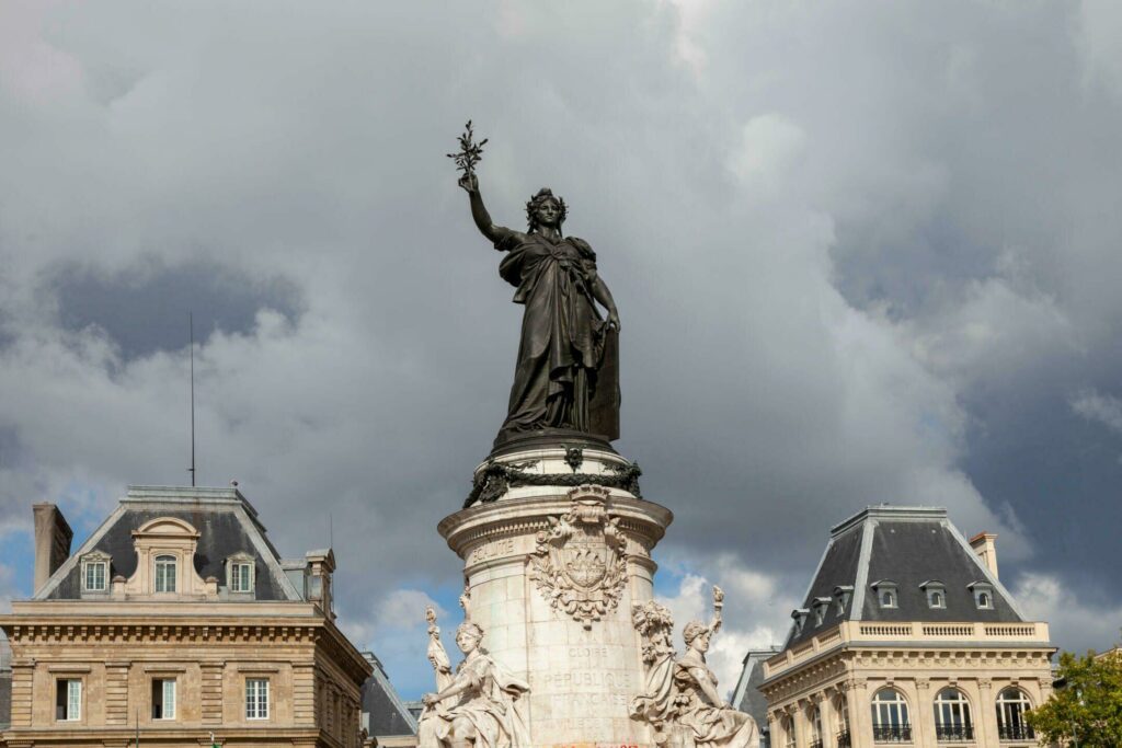 Statue de la place de la République