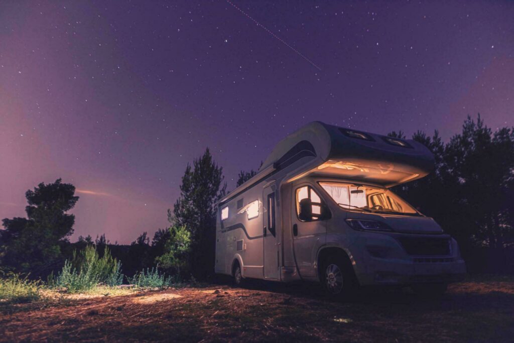 Camping-car avec capucine