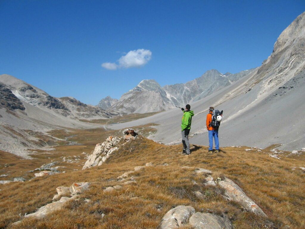 Des randonneurs au Col de la Vanoise