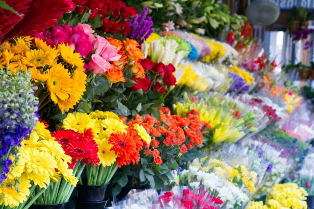 Le marché aux fleurs à faire à Saint-Raphaël