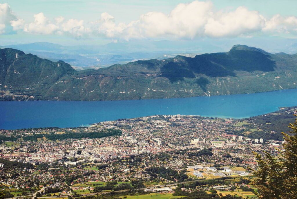 Vue aérienne d'Aix-les-Bains