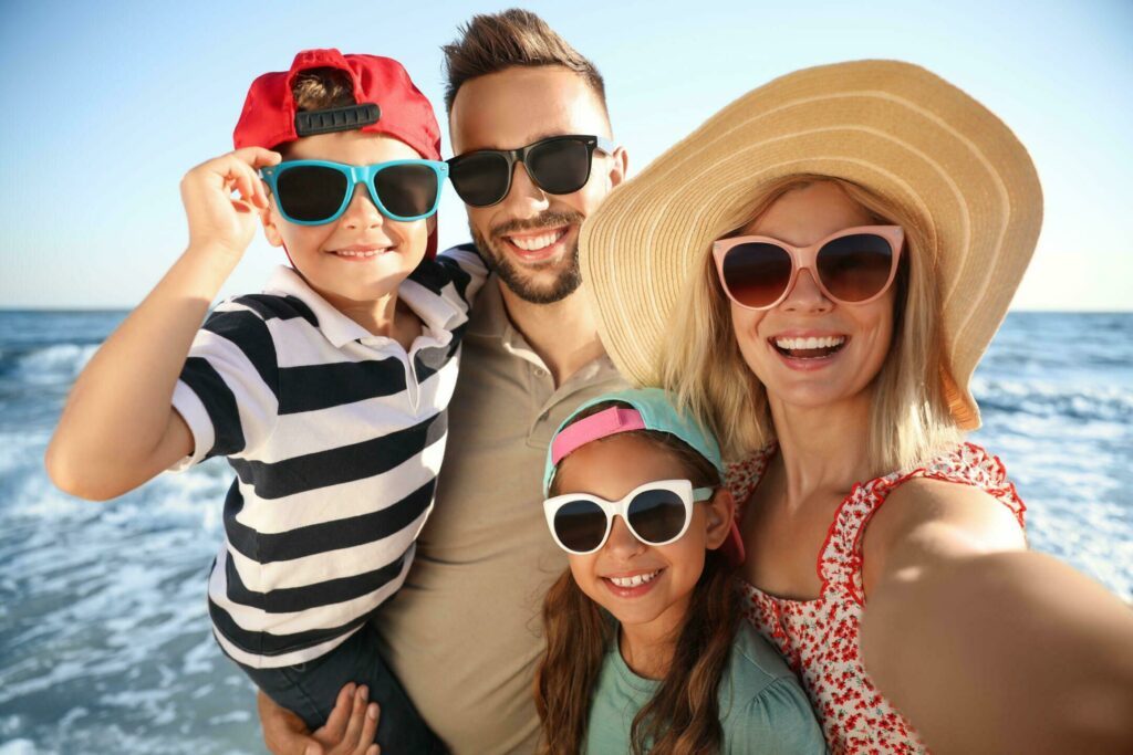Un selfie en famille comme photos de vacances