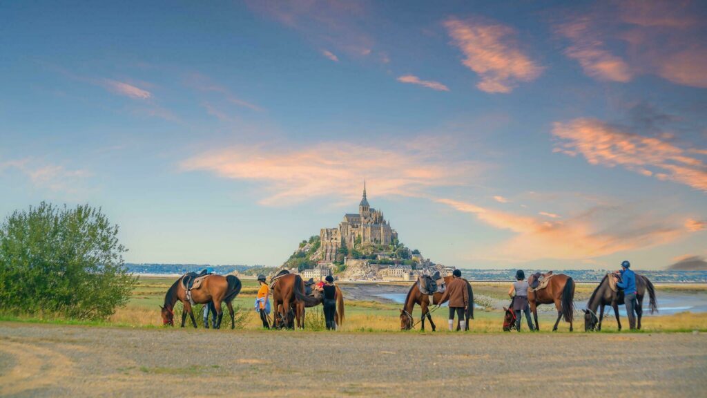 Découvrir le Mont Saint-Michel à cheval