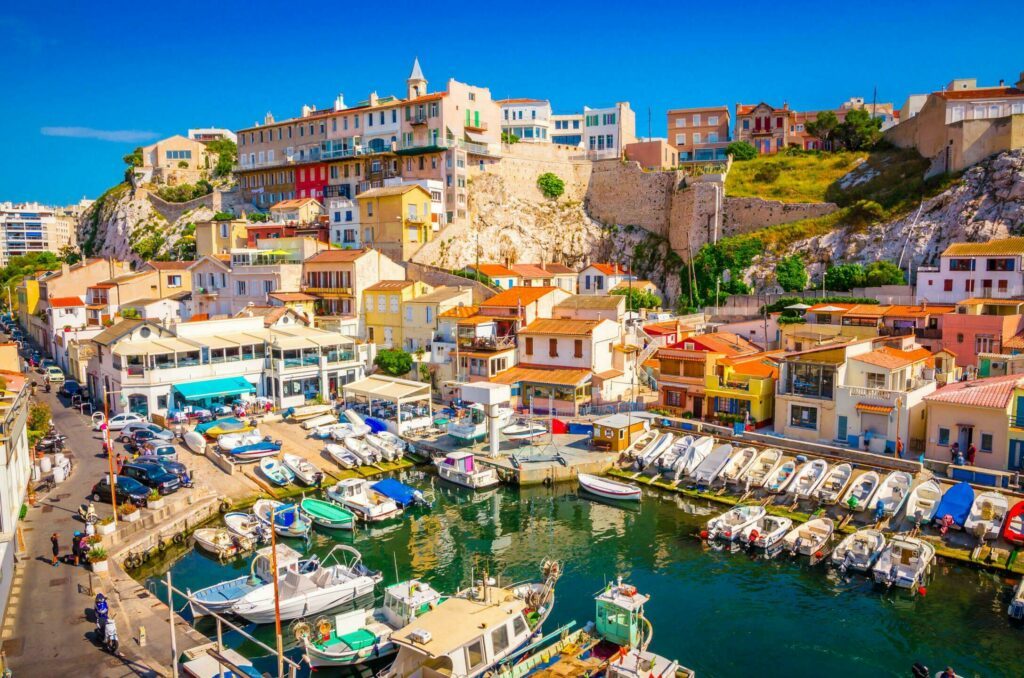 Le Vallon des Auffes dans les quartiers de Marseille