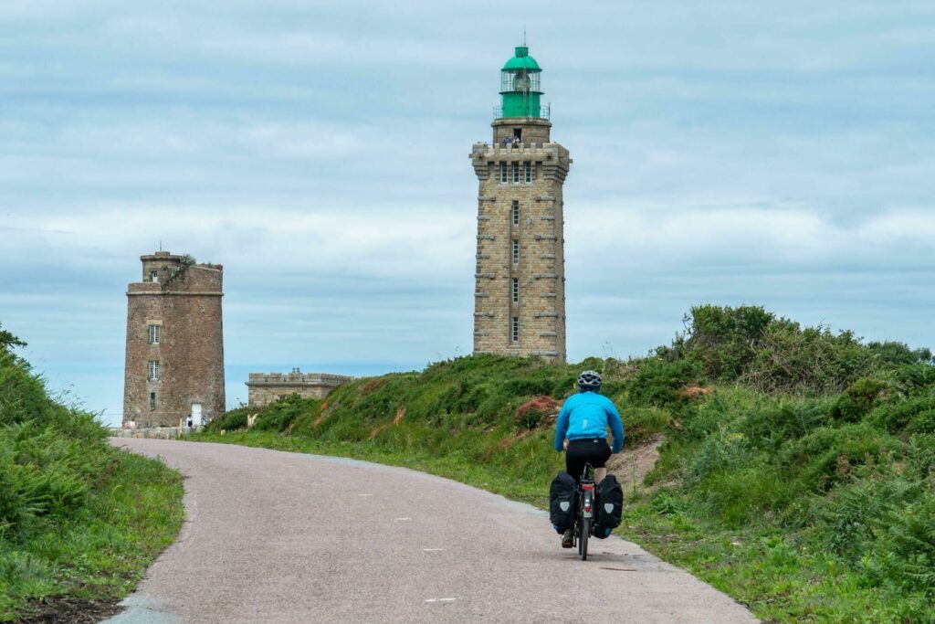 L'Eurovelo passe par le cap Frehel