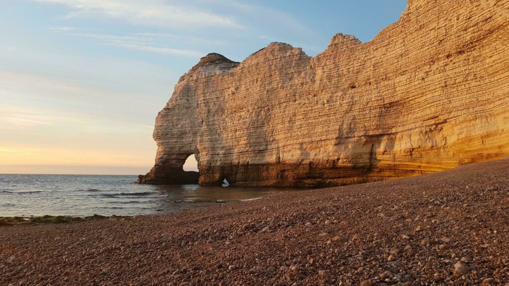 La falaise d'Amont à faire à Étretat