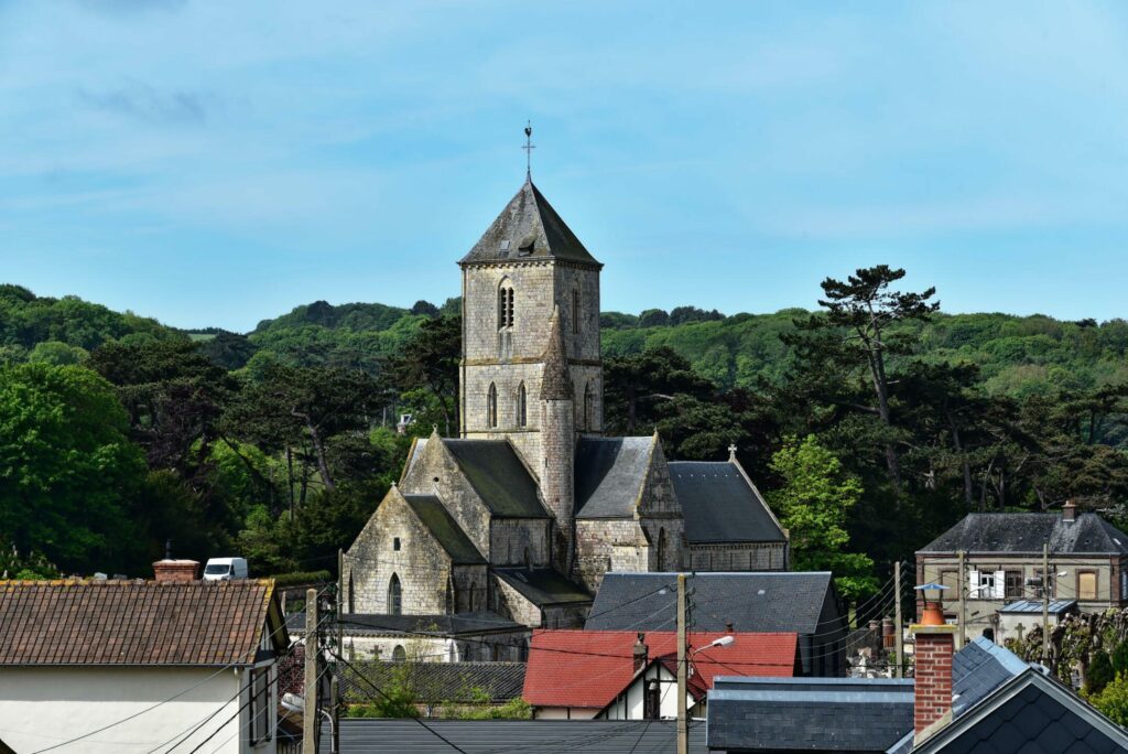 L'église Notre-Dame d'Étretat