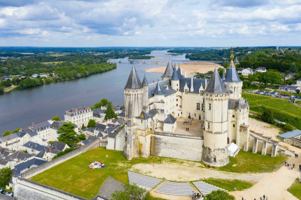 Survoler le château de Saumur