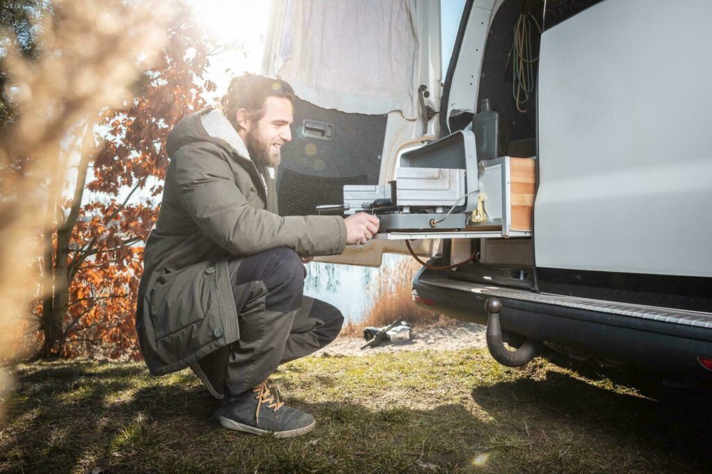 Le réchaud gaz : la solution la plus simple pour cuisiner dans un van