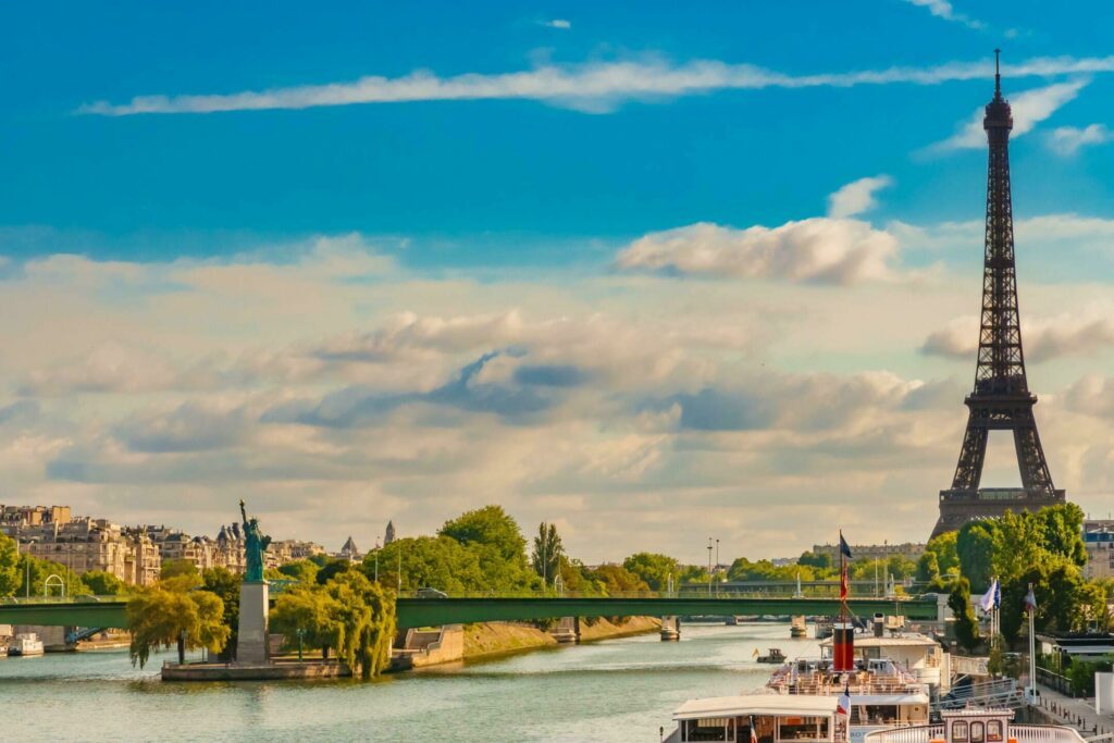 La réplique de la Statue de la Liberté sur l'île aux Cygnes