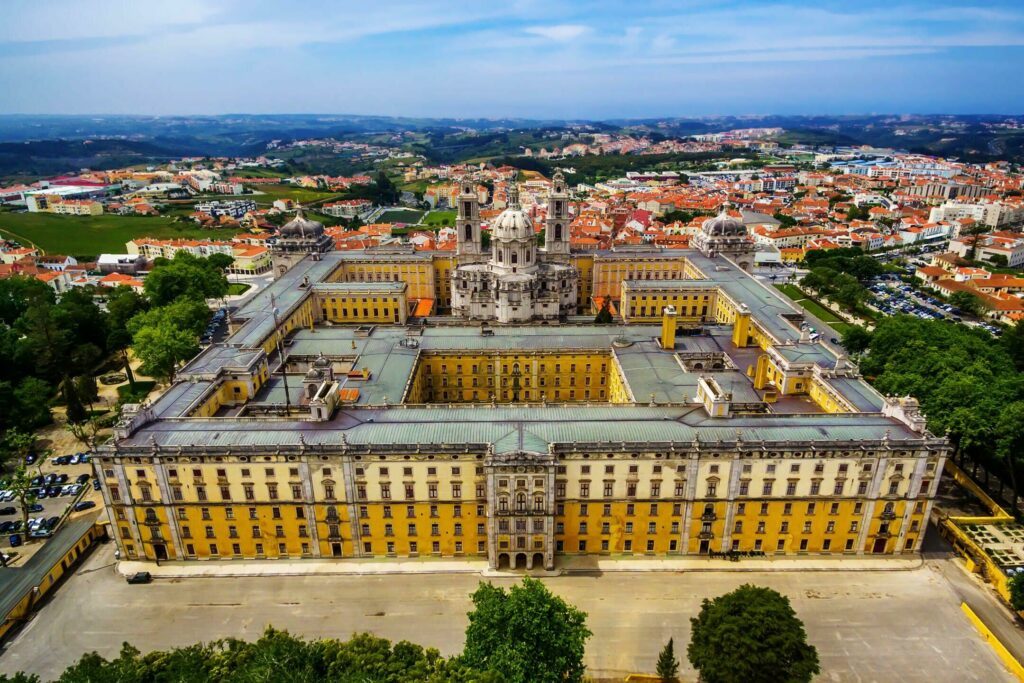 Le palais de Mafra autour de Lisbonne