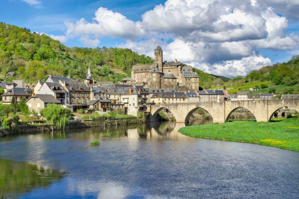 Le village d'Estaing