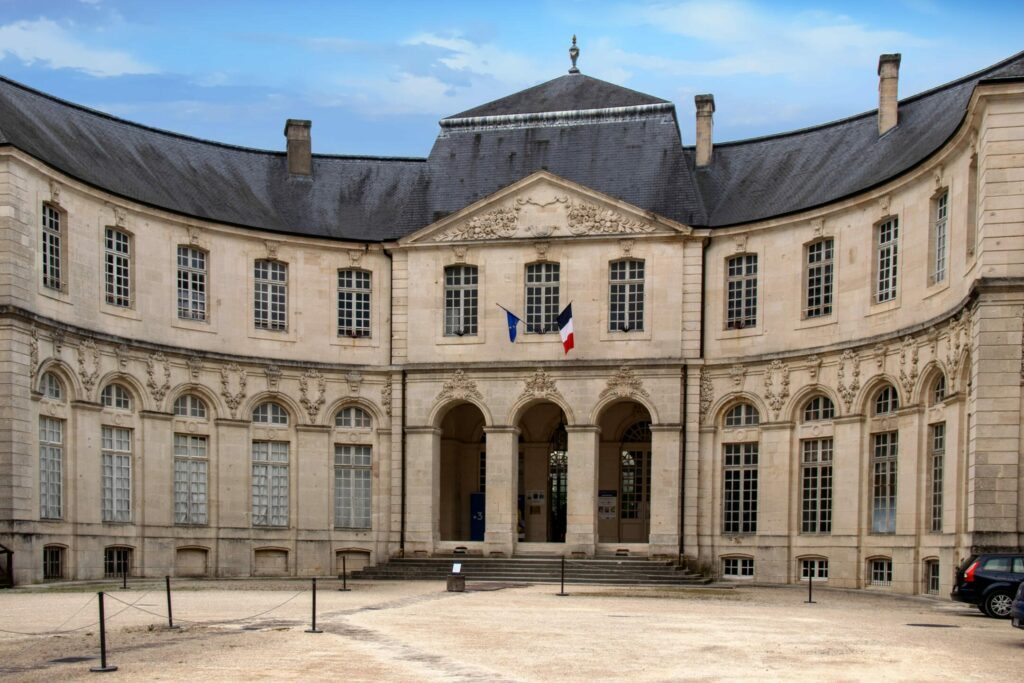 Le Centre Mondial de la Paix pour visiter Verdun et ses alentours