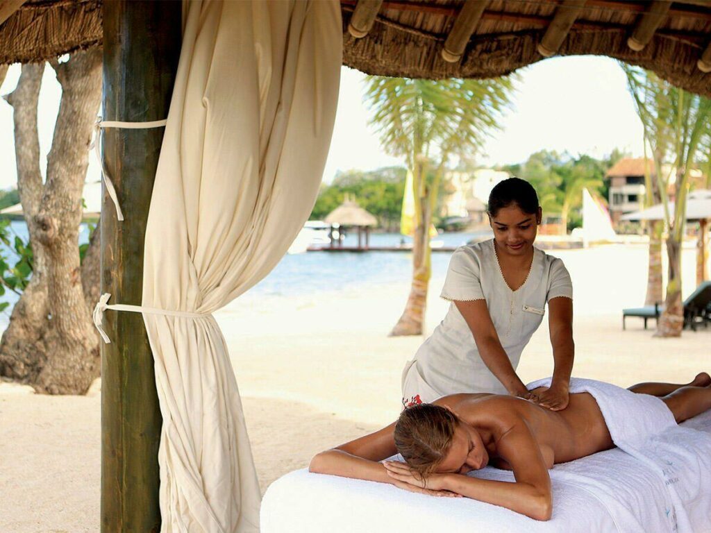 Anahita Golf & Spa Resort among the luxury hotels of Mauritius