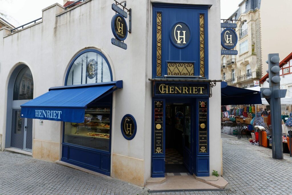 Faire les magasins à Biarritz quand il pleut