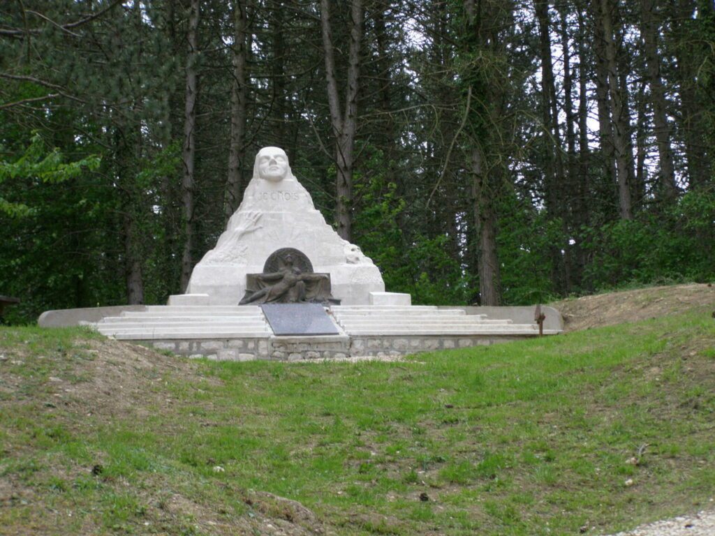 Monument among the places to visit to understand the 1st world war 