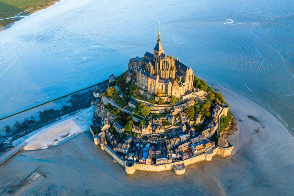 Vue aérienne du Mont Saint-Michel