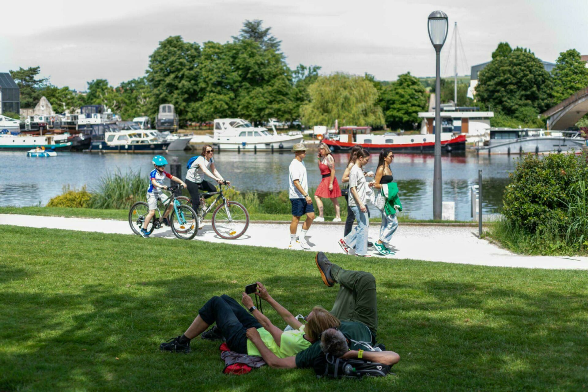 tout-savoir-sur-le-canal-du-nivernais-et-les-canaux-de-bourgogne