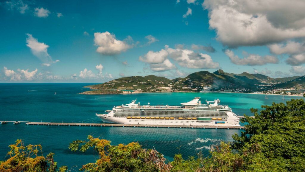 T-shirt Humoristique "Je Suis Sur Un Bateau" - Croisière & Vacances - Fruit Of The Loom