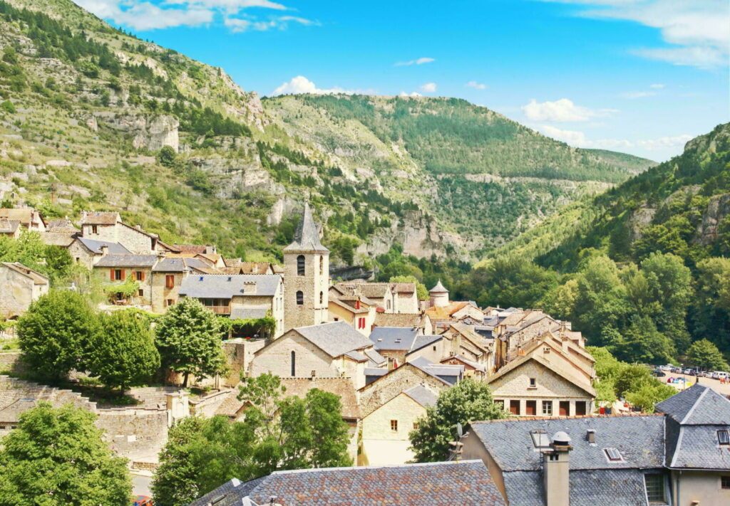 Le village de Sainte-Enimie