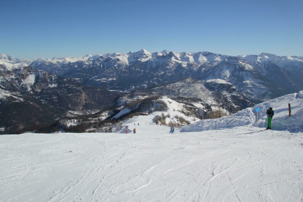 Puy Saint Vincent sous la neige