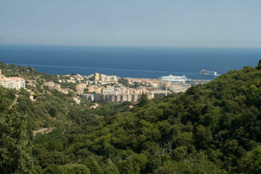 Vue sur Bastia depuis les hauteurs