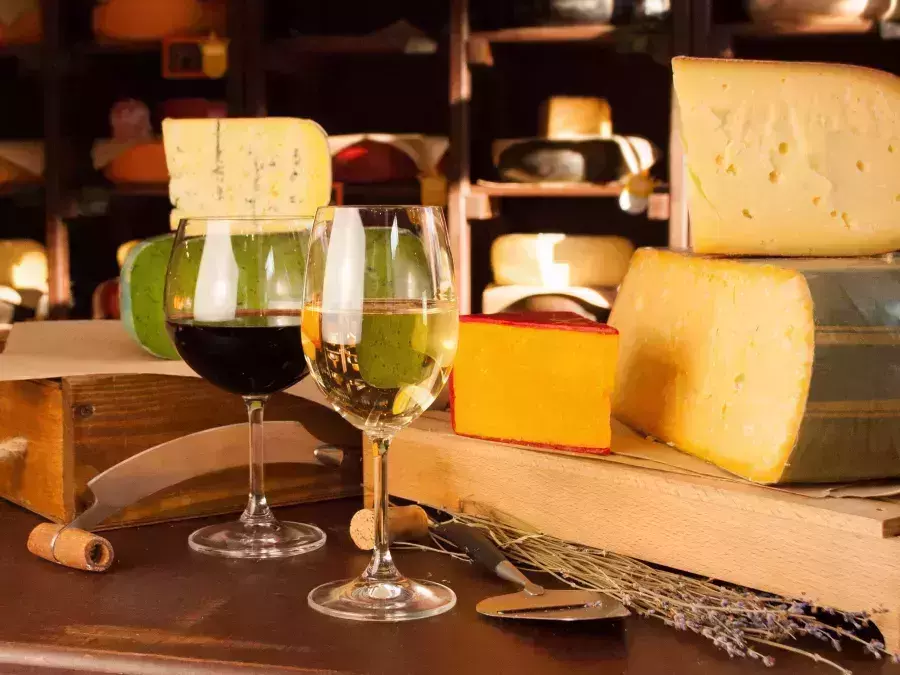 Dégustation de vin et fromages à Bordeaux quand il pleut