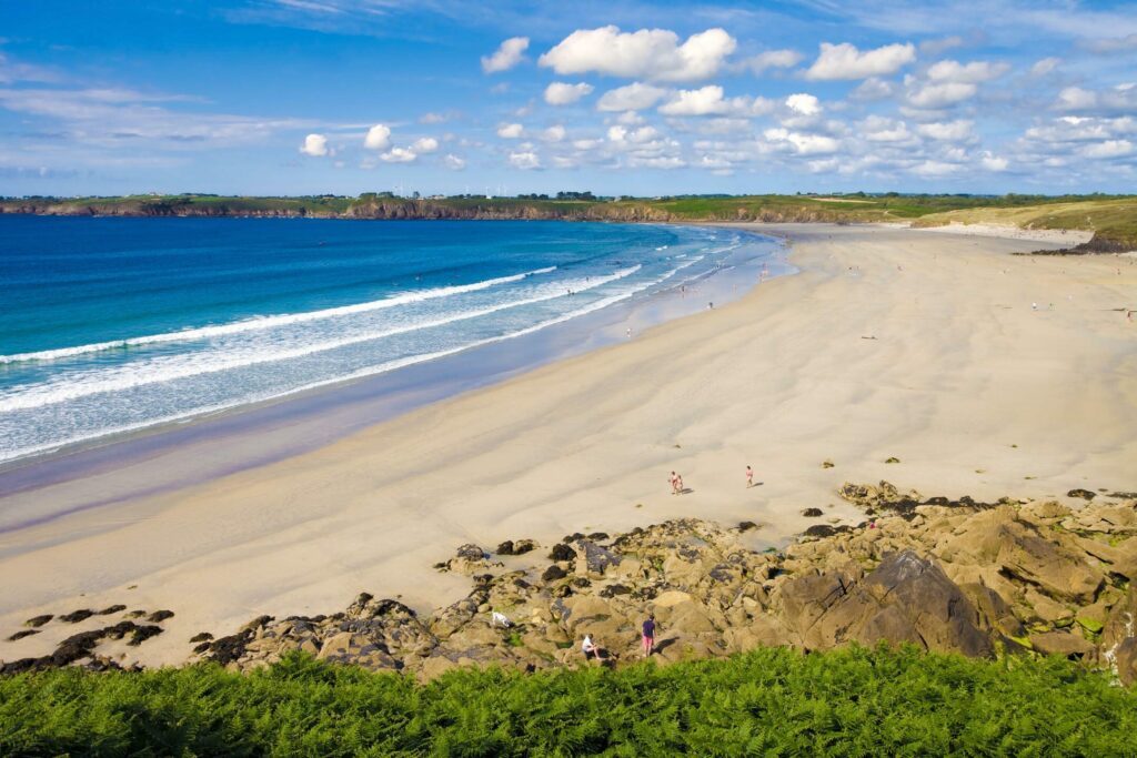 La plage des Blancs Sablons autour de Brest