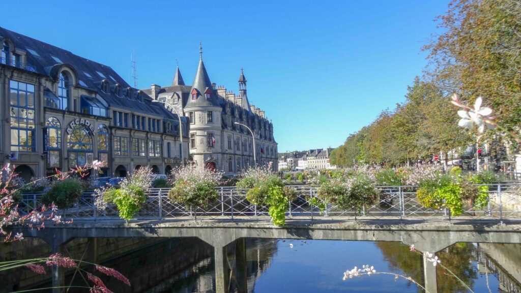 La ville de Quimper autour de Brest