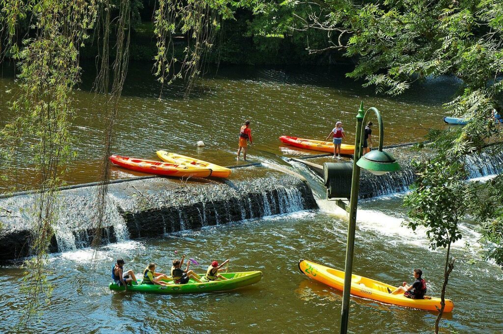 Faire du canoë à Pont d'Ouilly