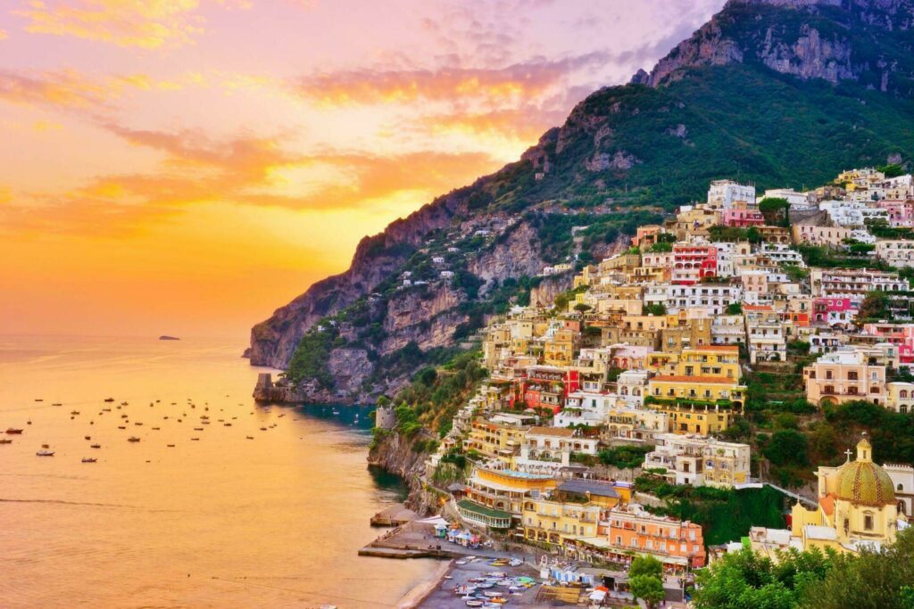 Positano dans les villages d'Italie