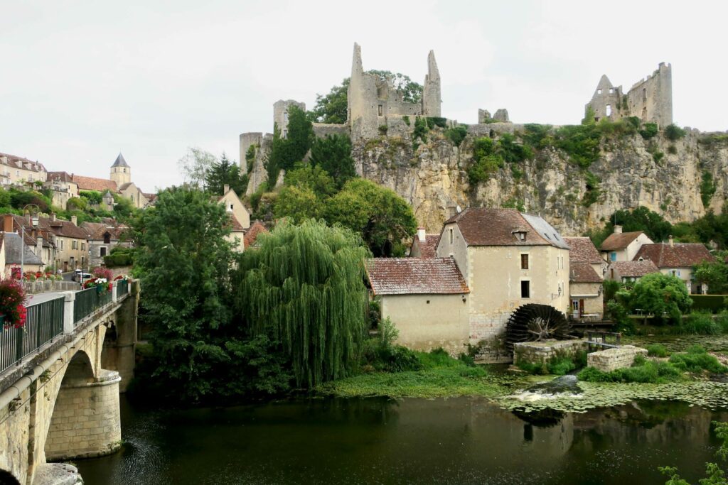 Angles-sur-l'Anglin