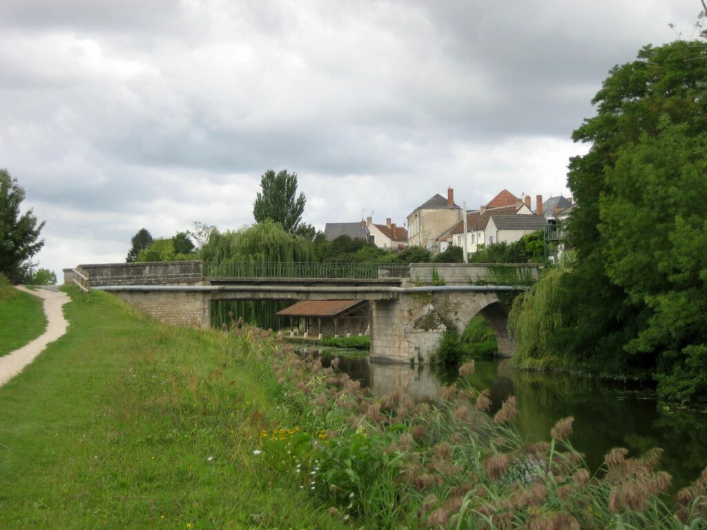 Découvrir Checy autour d'Orléans