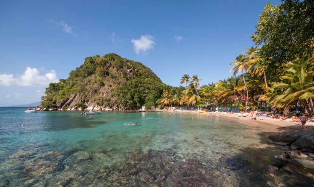 La plage du Pain de Sucre aux Saintes