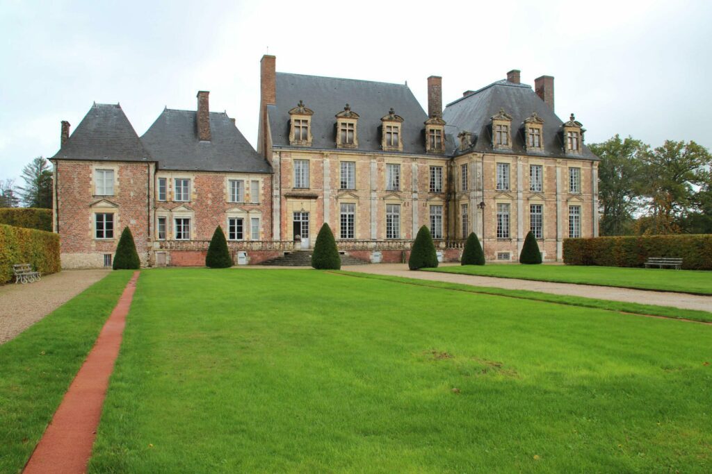 Le château de La Ferté-Saint-Aubin