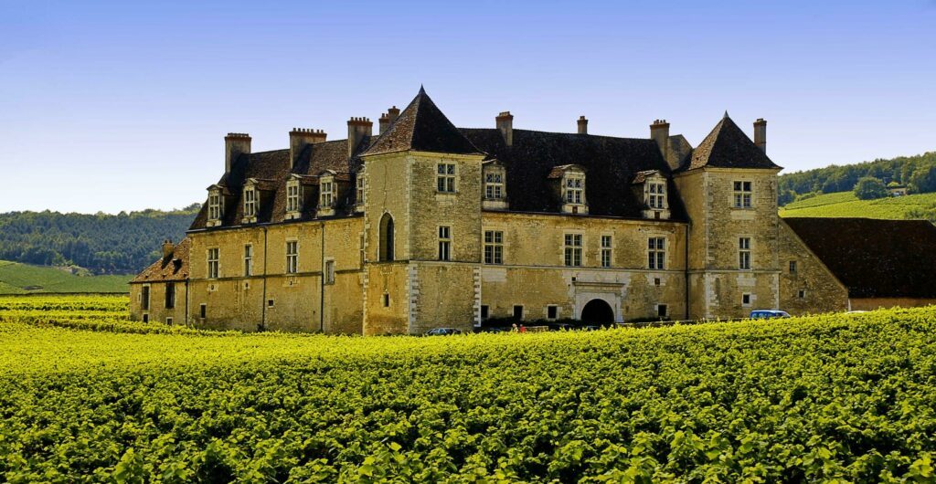Le château du Clos Vougeot en Bourgogne