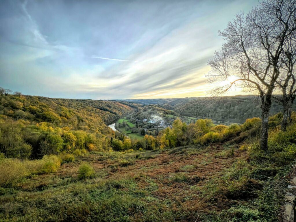 La vallée de la Semois dans les paysages de Belgique