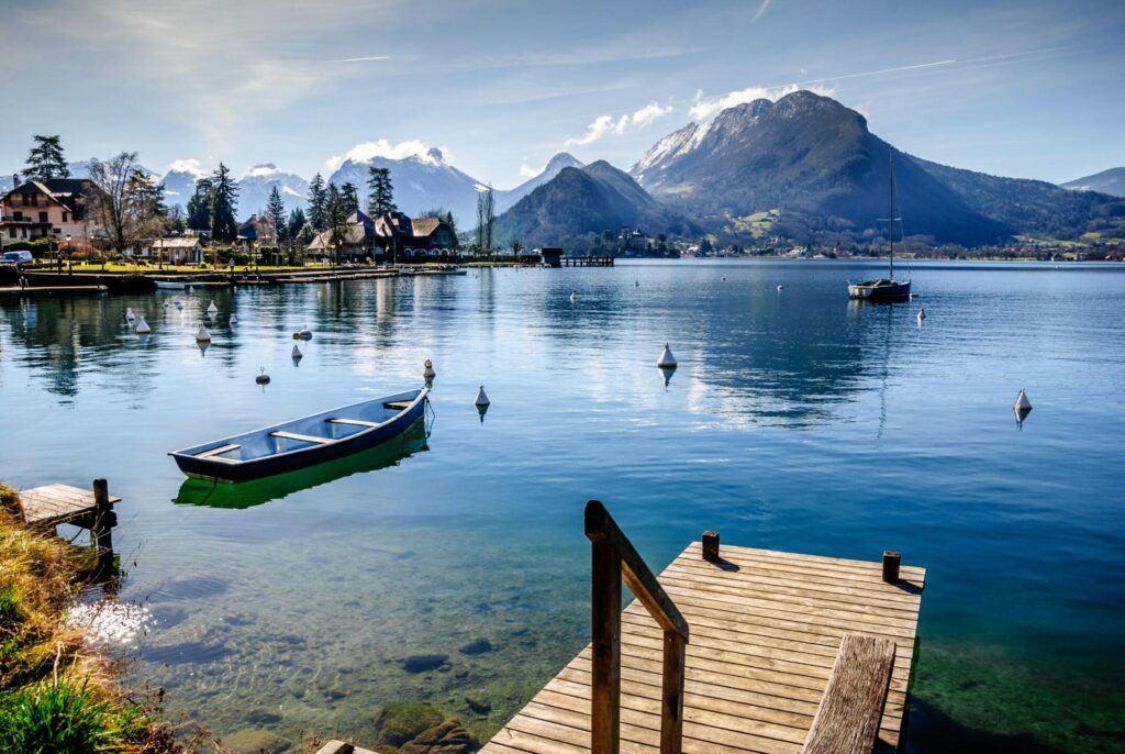 Le lac d'Annecy parmi les lacs d'Europe