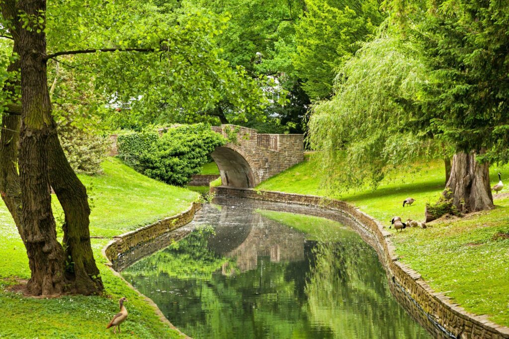 Le parc de la Boverie dans les paysages de Belgique