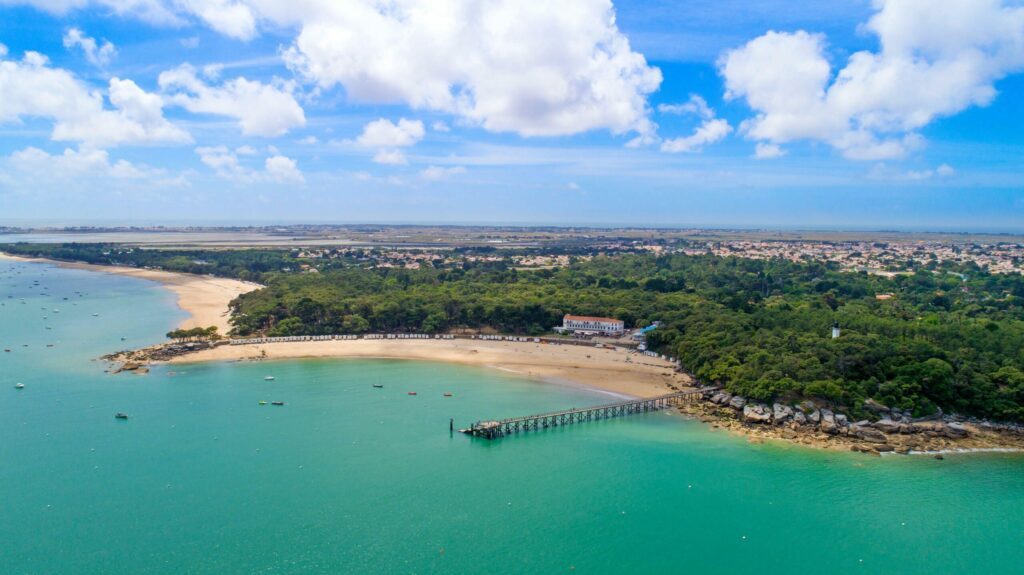 Vue aérienne de l'île de Noirmoutier en Vendée