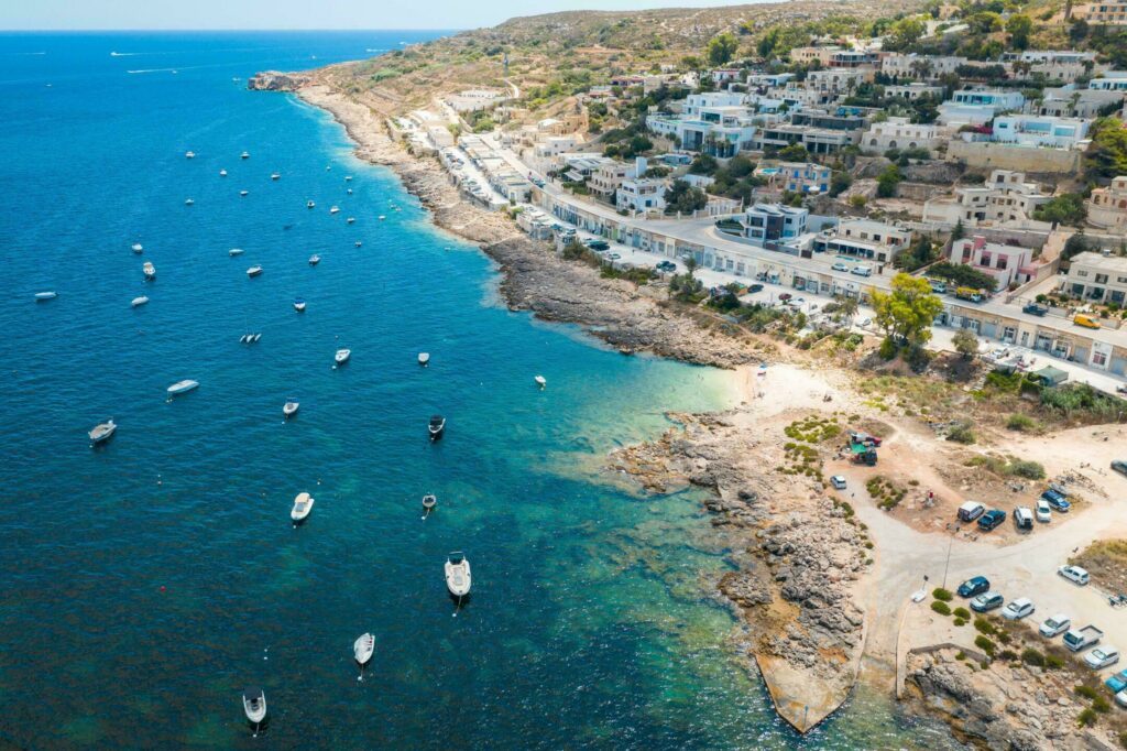 Vue aérienne de Mellieha Bay