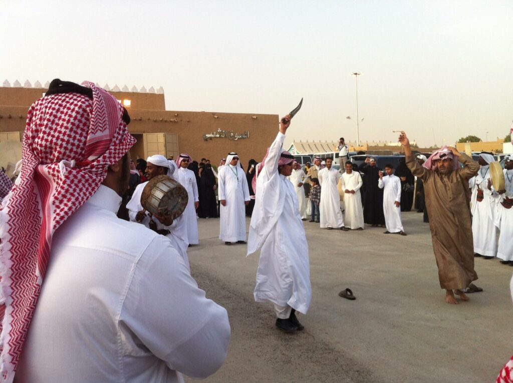 Ardah la danse de l’épée en Arabie Saoudite - Jenadriyah