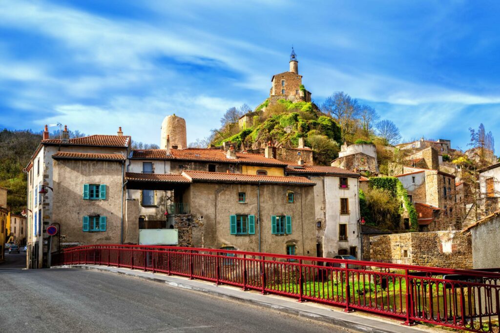 Champeix dans les villages autour de Clermont-Ferrand