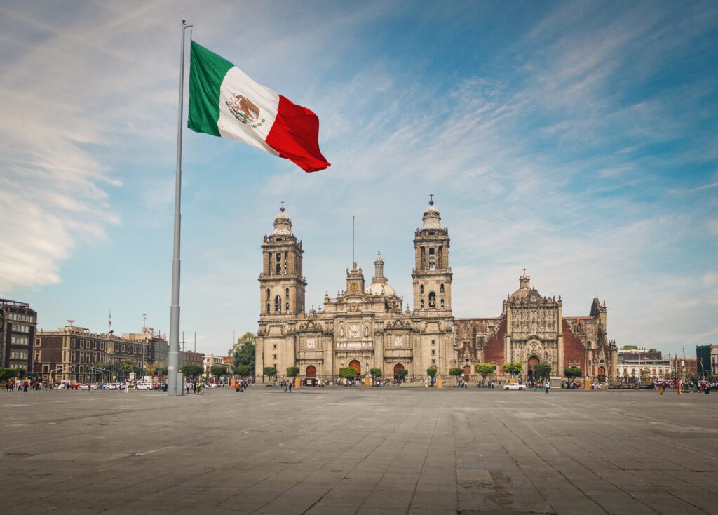 Drapeau du Mexique version Mexico city