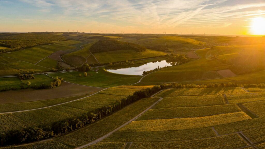 Le lac de Beines