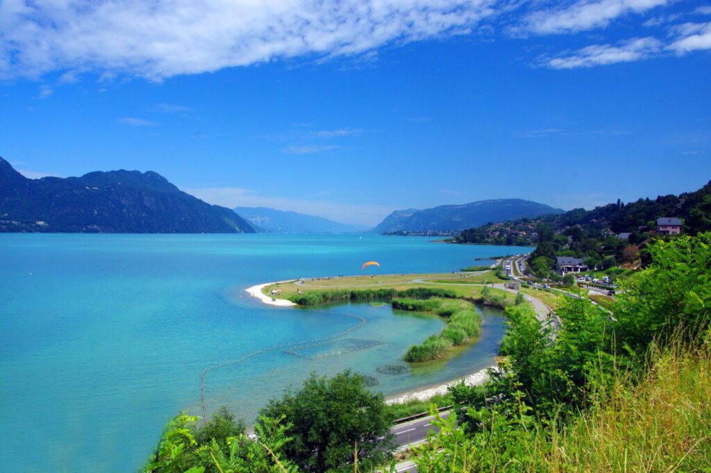 Le lac du Bourget autour de Chambéry